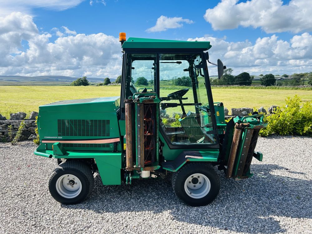 RANSOMES  COMMANDER 3520