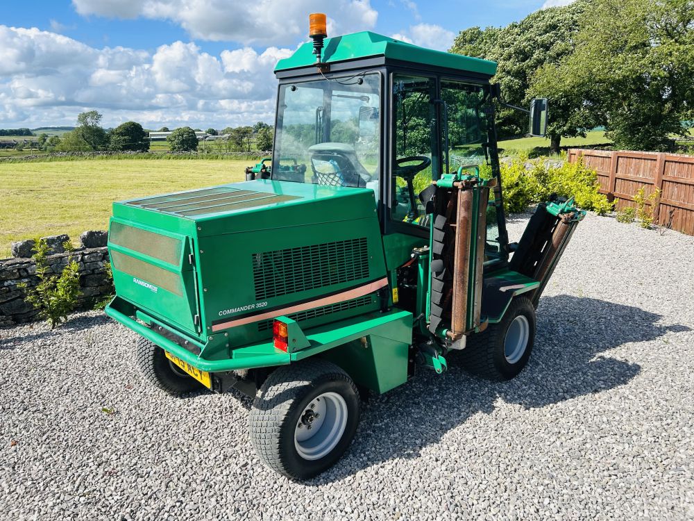 RANSOMES  COMMANDER 3520