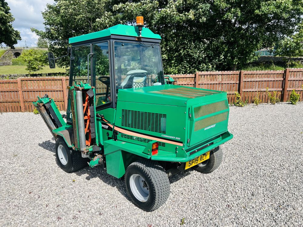 RANSOMES  COMMANDER 3520