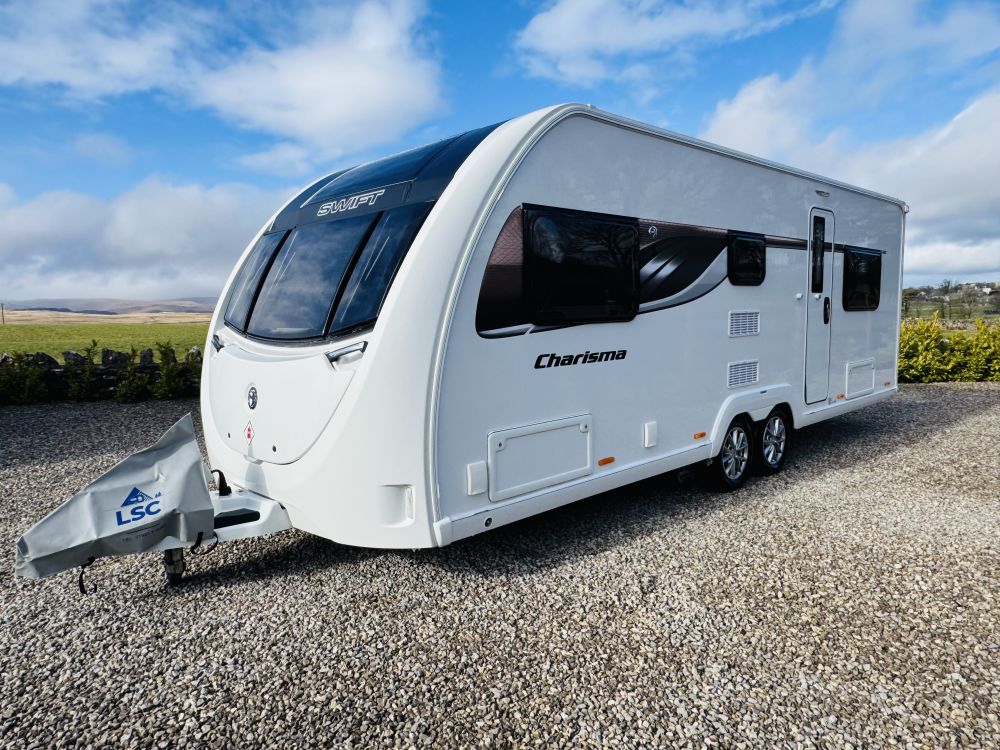 Swift  Charisma 640 
