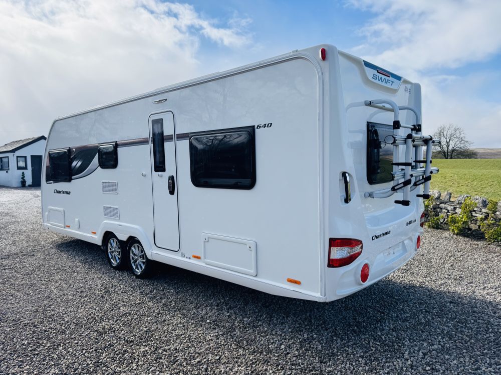 Swift  Charisma 640 