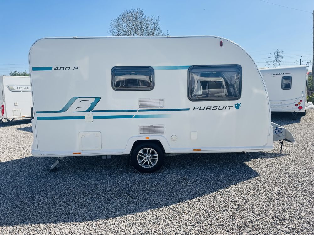 Bailey  Pursuit 400-2