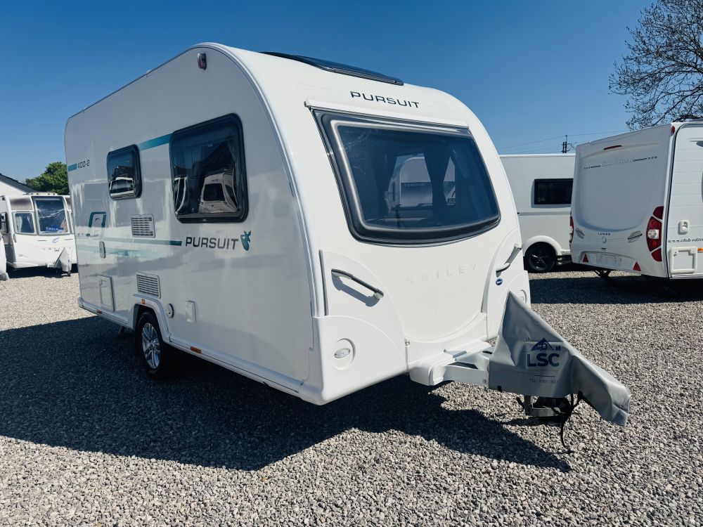 Bailey  Pursuit 400-2
