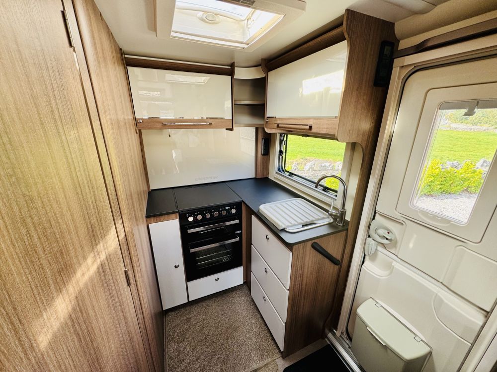 Bailey Unicorn  Seville 