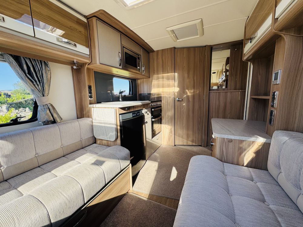 Swift  Challenger SE 480 