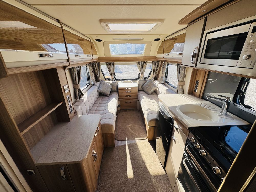 Swift  Challenger SE 480 