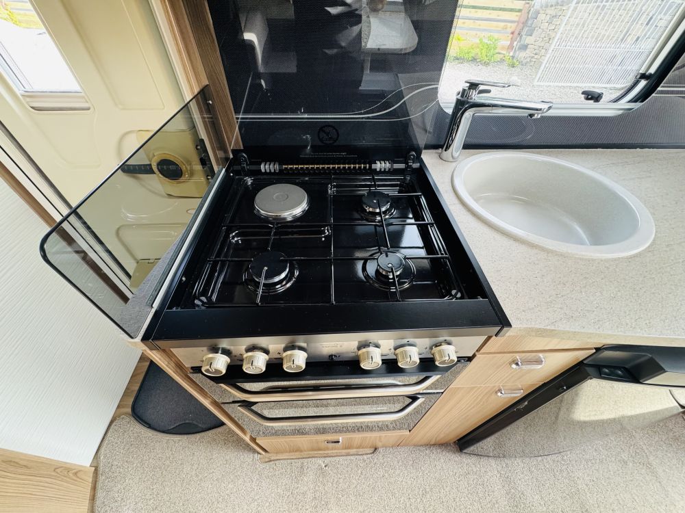 Swift Challenger  530