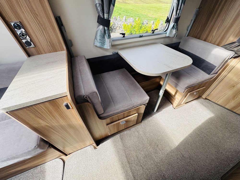 Swift Challenger  530