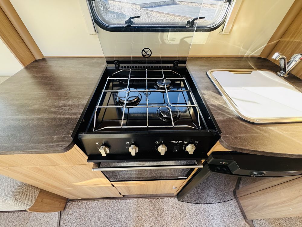 Bailey Pursuit  560/5 