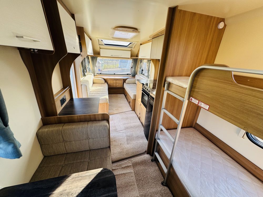 Bailey Pursuit  560/5 