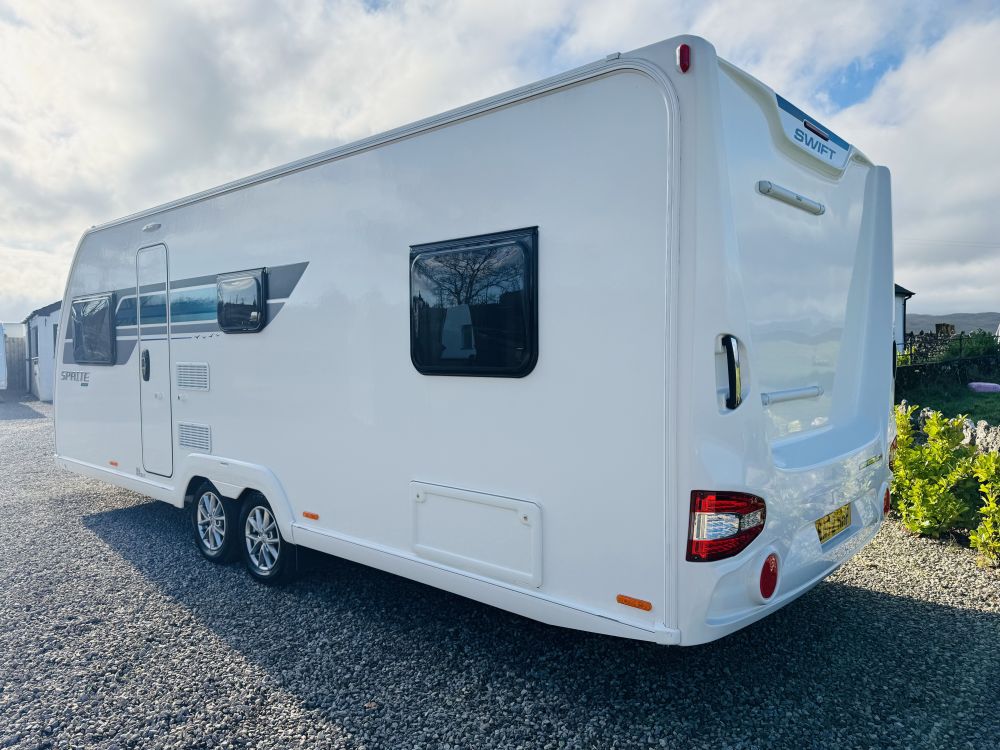 Swift Sprite Grande Quattro  FB 8 ft Wide 