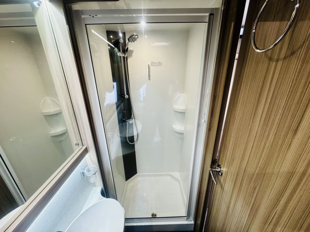 Coachman  Pastiche 470 