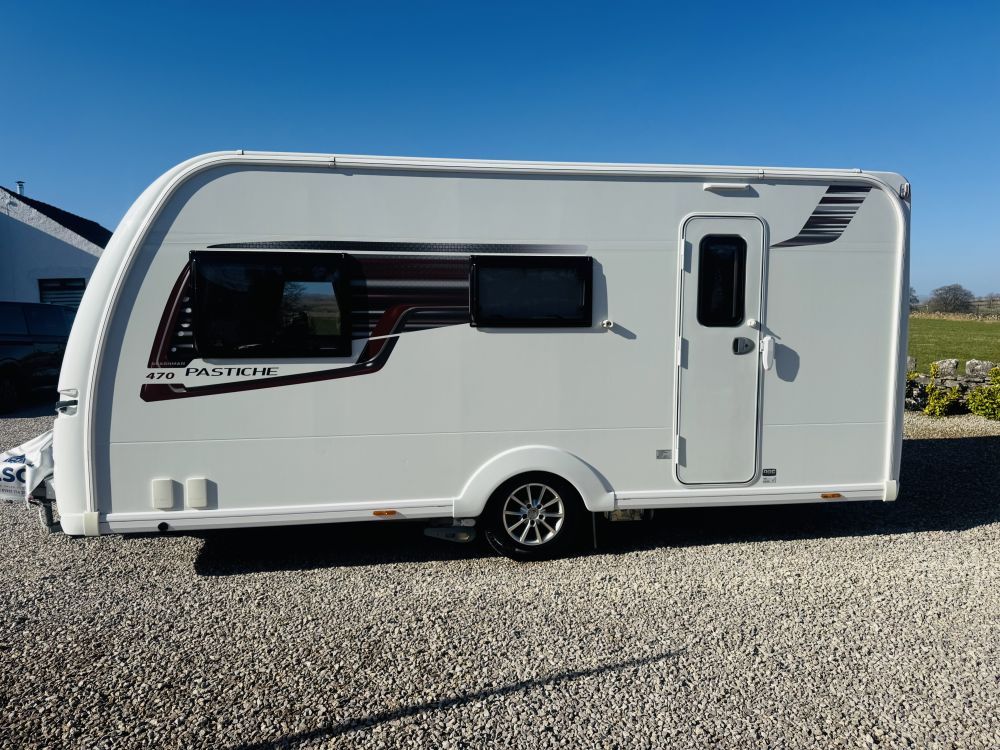 Coachman  Pastiche 470 
