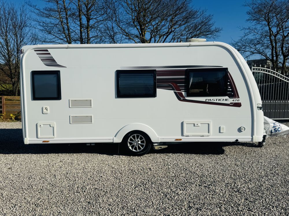 Coachman  Pastiche 470 