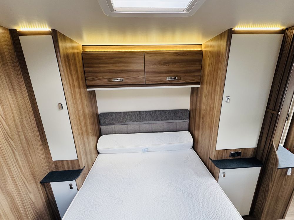Swift  Astbury 4 SB