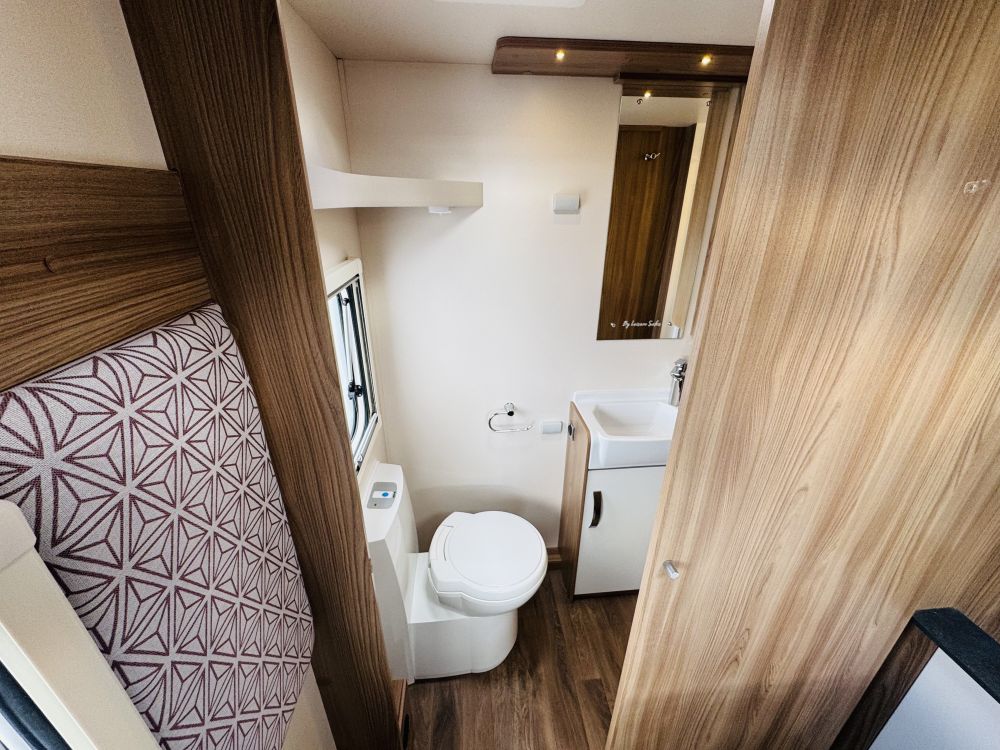 Swift  Astbury 4 SB