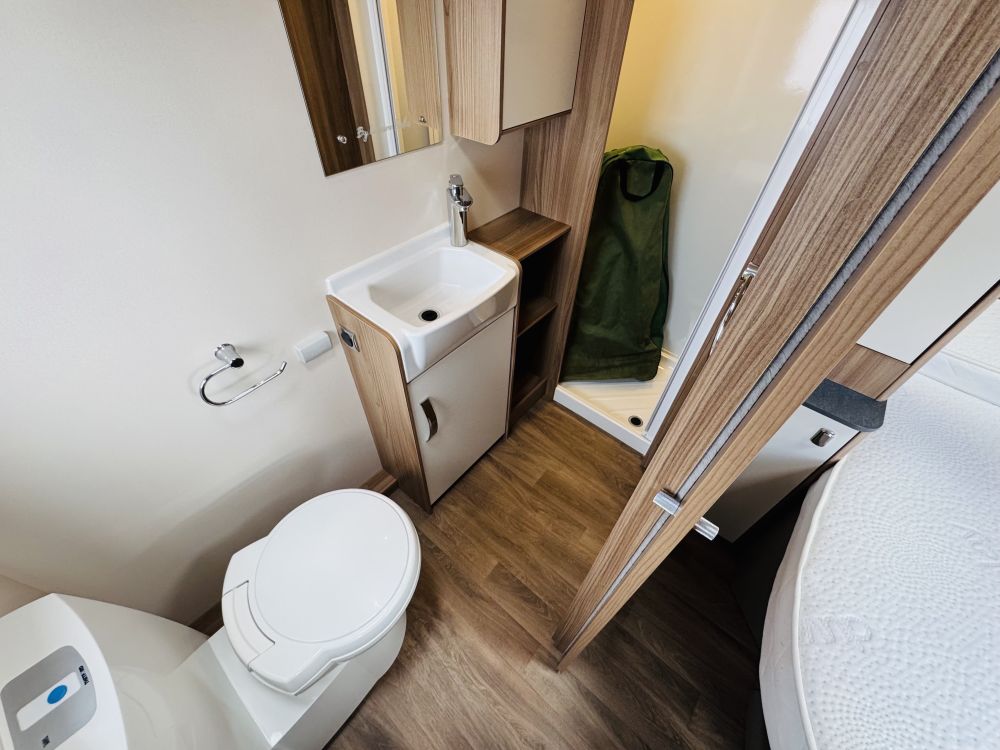 Swift  Astbury 4 SB