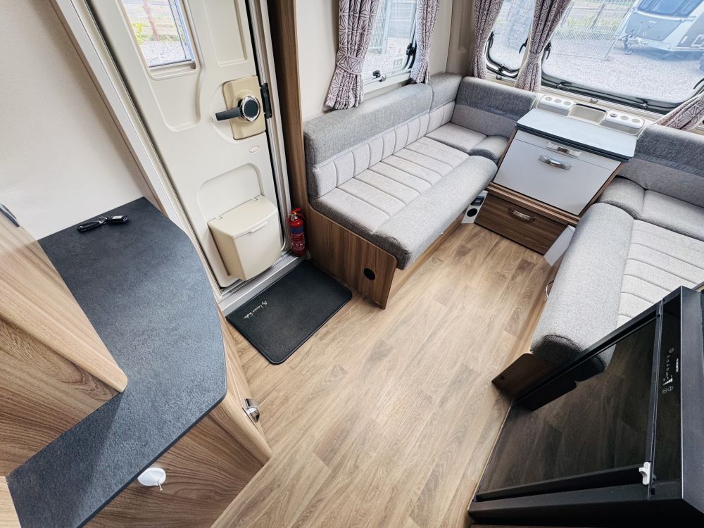 Swift  Astbury 4 SB