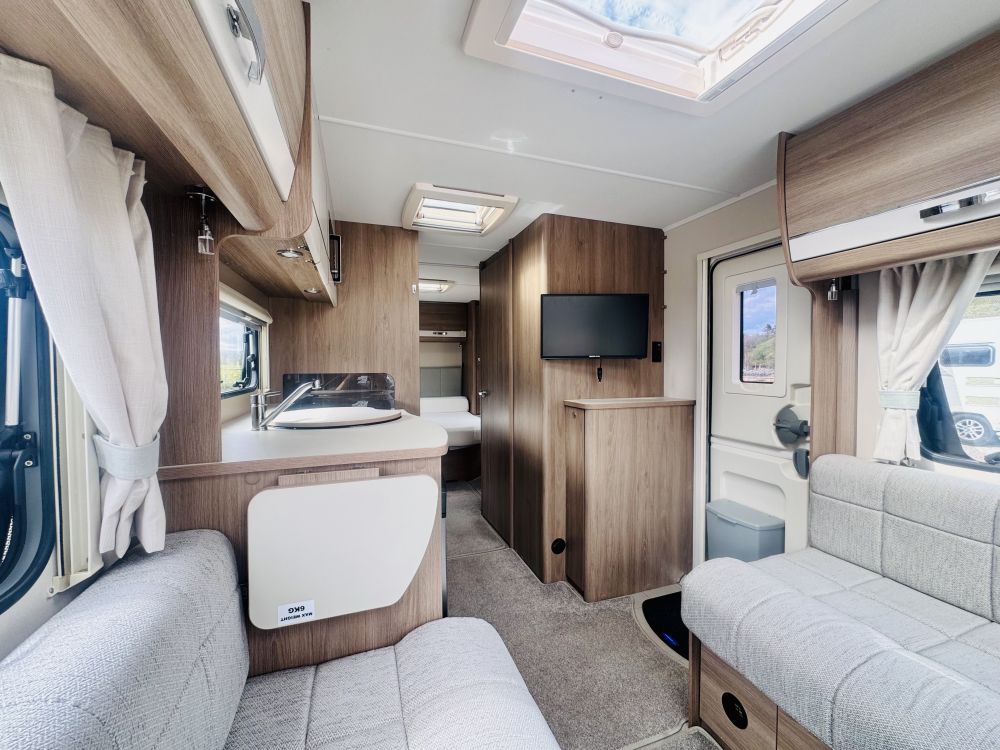 Compass  Casita 550