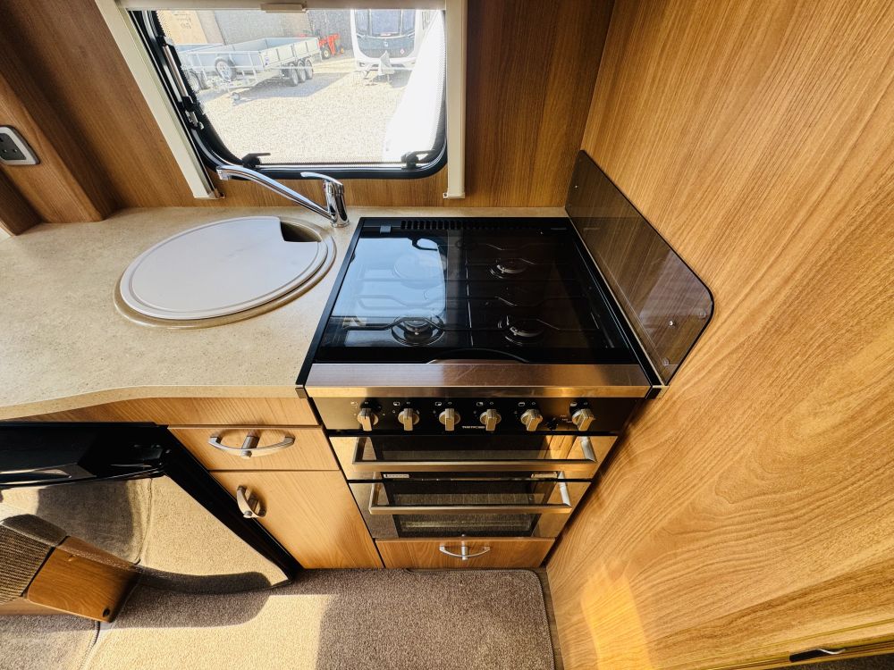 Swift Challenger  Sport 442 